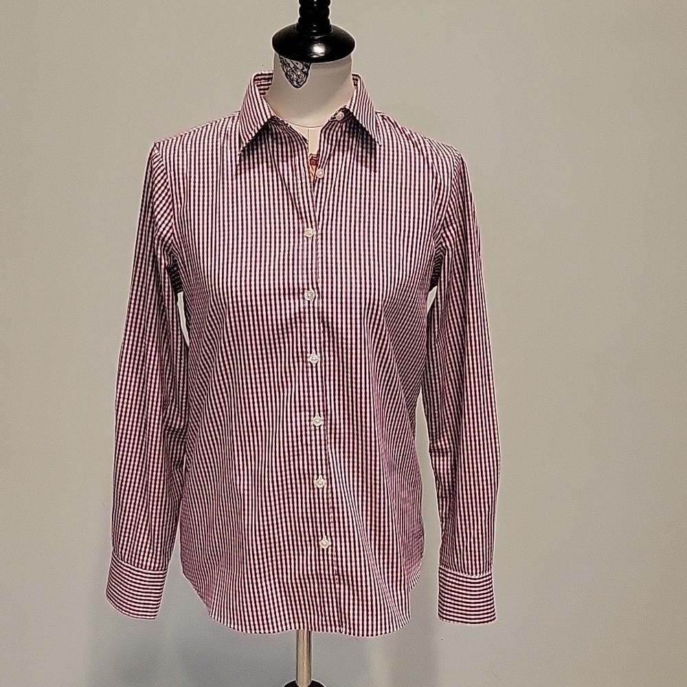 LANDS END Burgundy Checked Button Down Shirt. Long Sleeves. Size 6